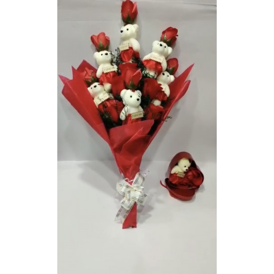 Red Rose Bouquet with Mini Teddies